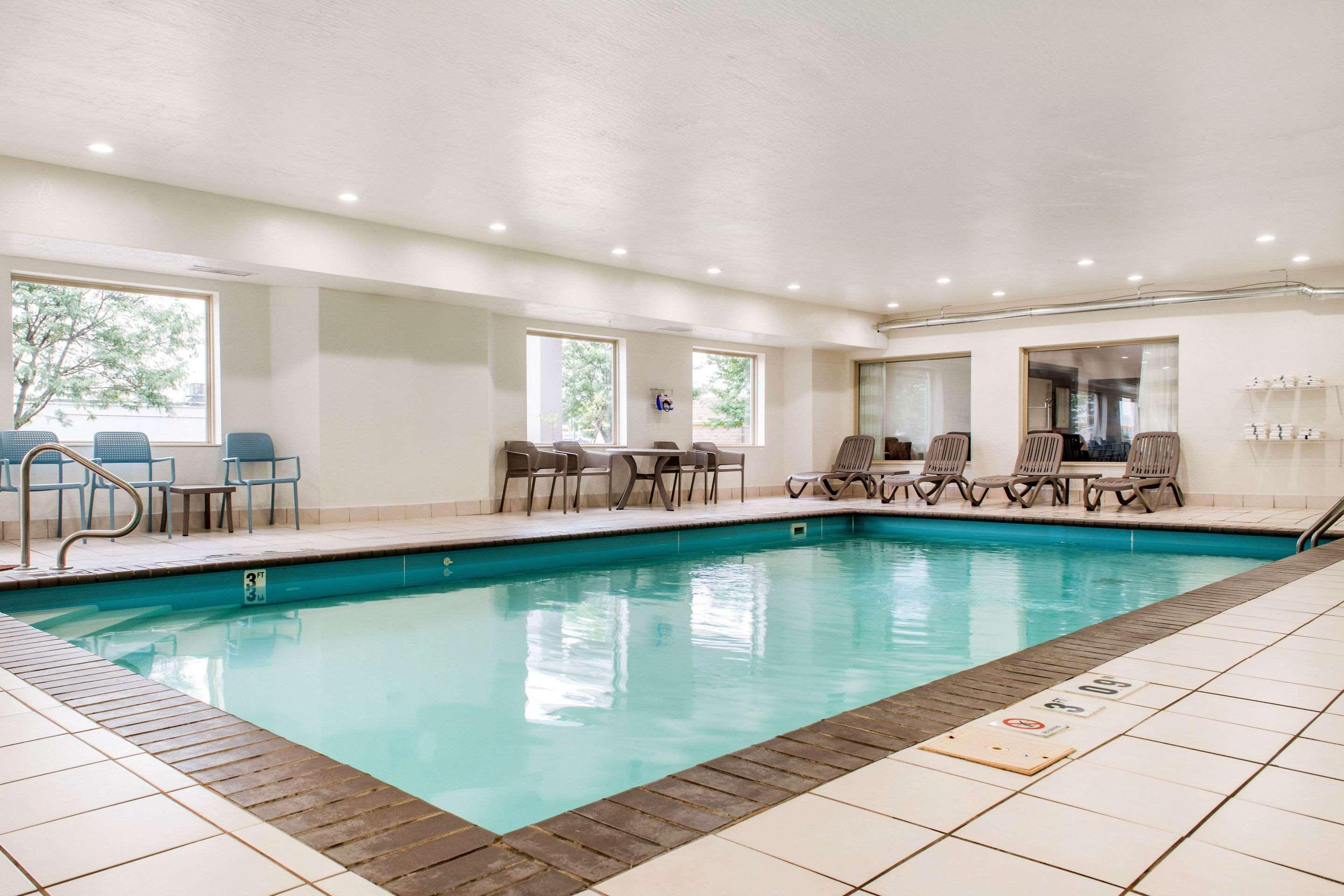 Sleep Inn & Suites Колумбус Экстерьер фото